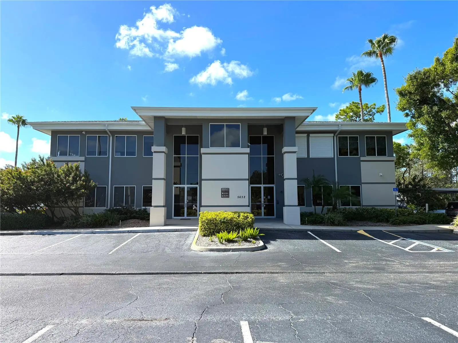 5632 Bee Ridge Road, FL