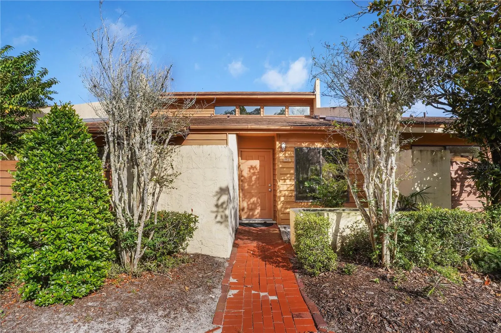 679 Cranes Circle, FL