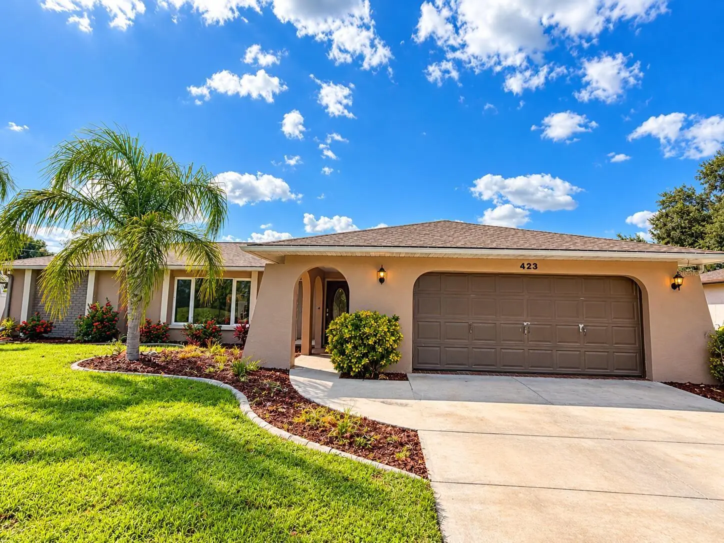 423 Waterside Street, FL