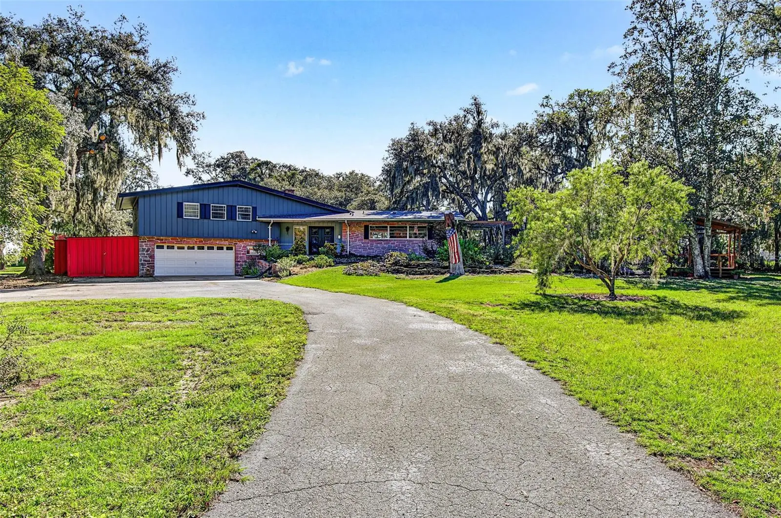 15300 Lake Iola Road, FL