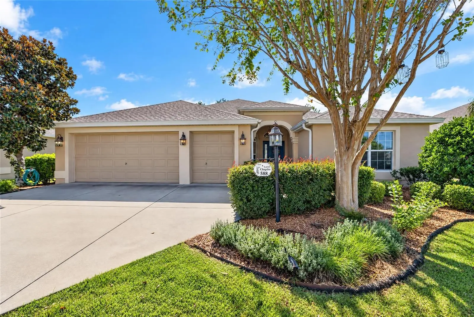 588 Bradford Loop, FL
