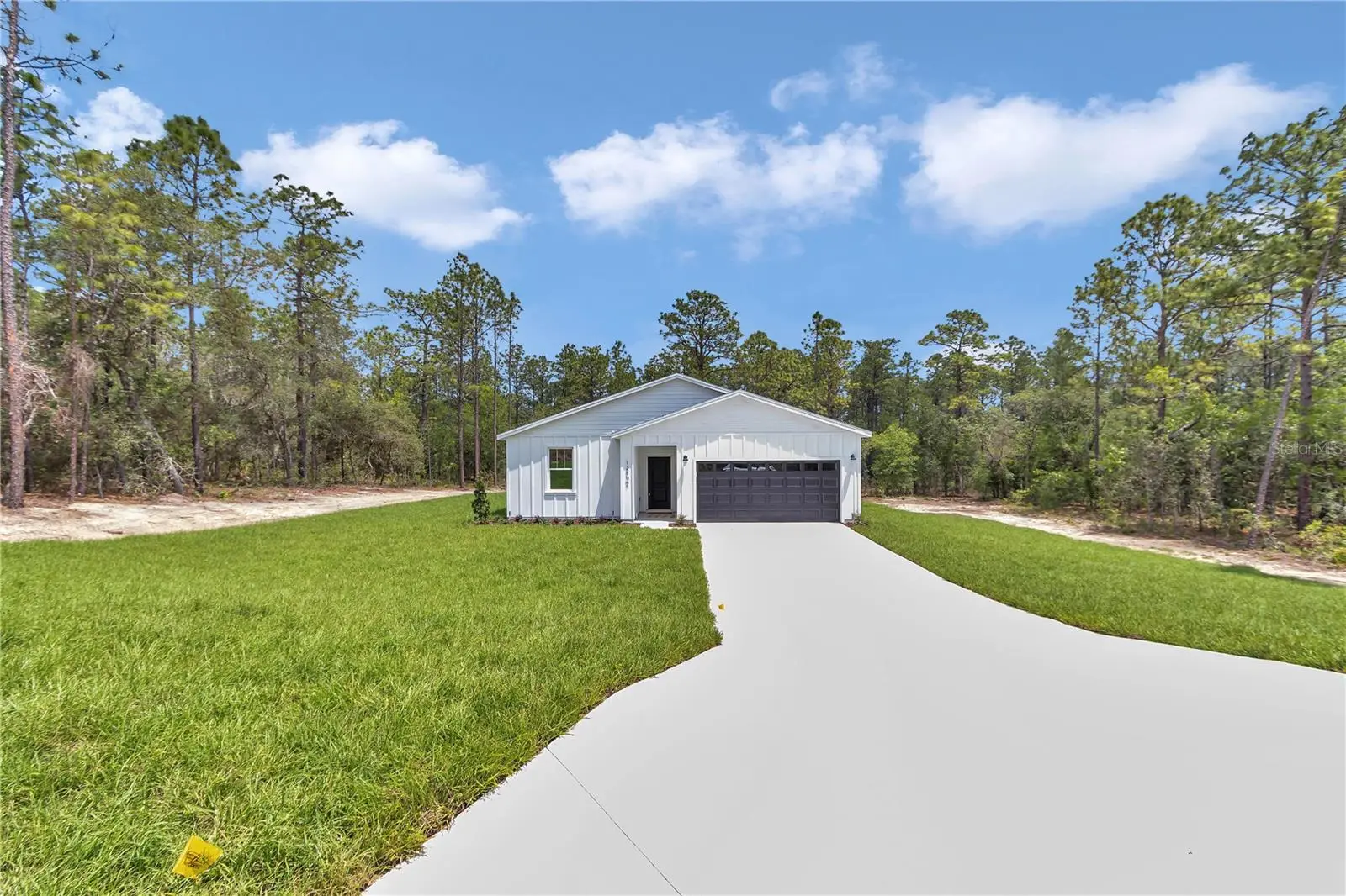 12197 76 Lane, FL