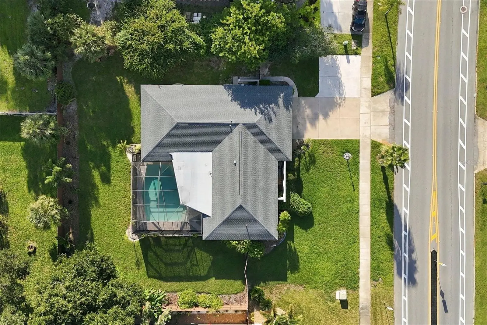 438 Whitfield Avenue, FL