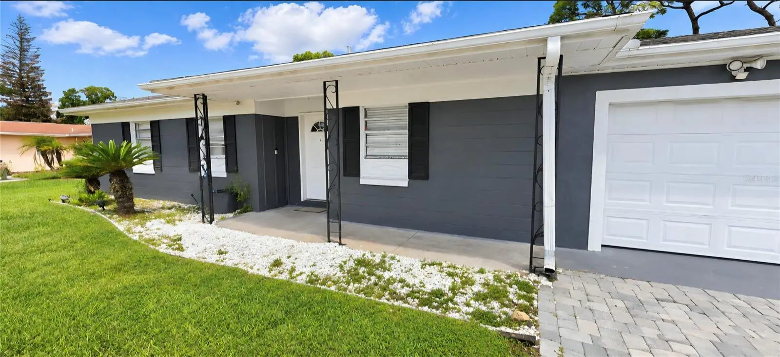 8007 Meadowglen Drive, FL