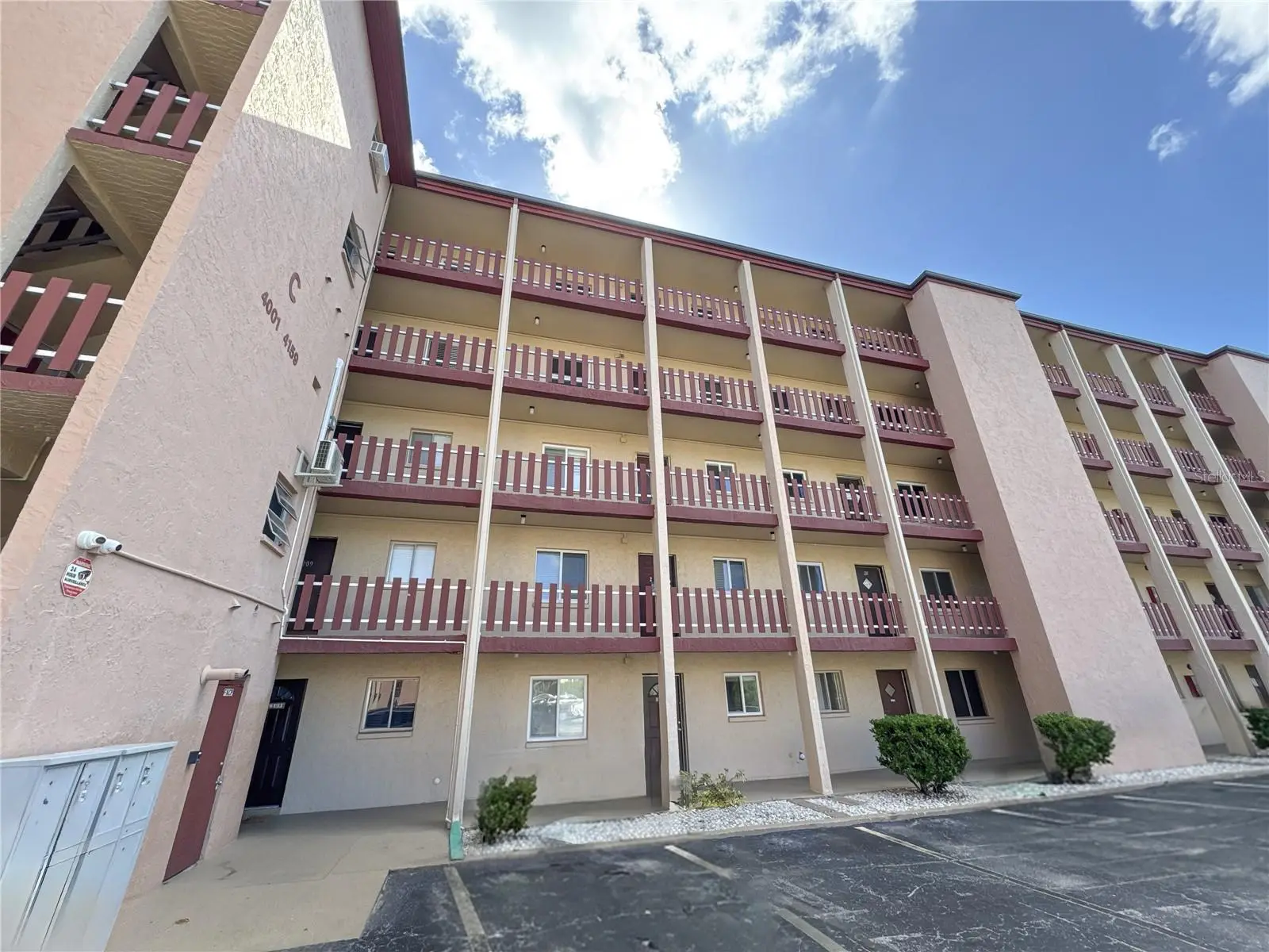 4085 Lake Bayshore Drive, FL