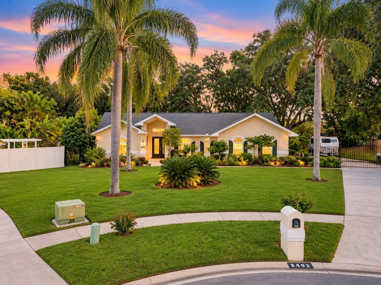2202 Glen Mist Drive, FL
