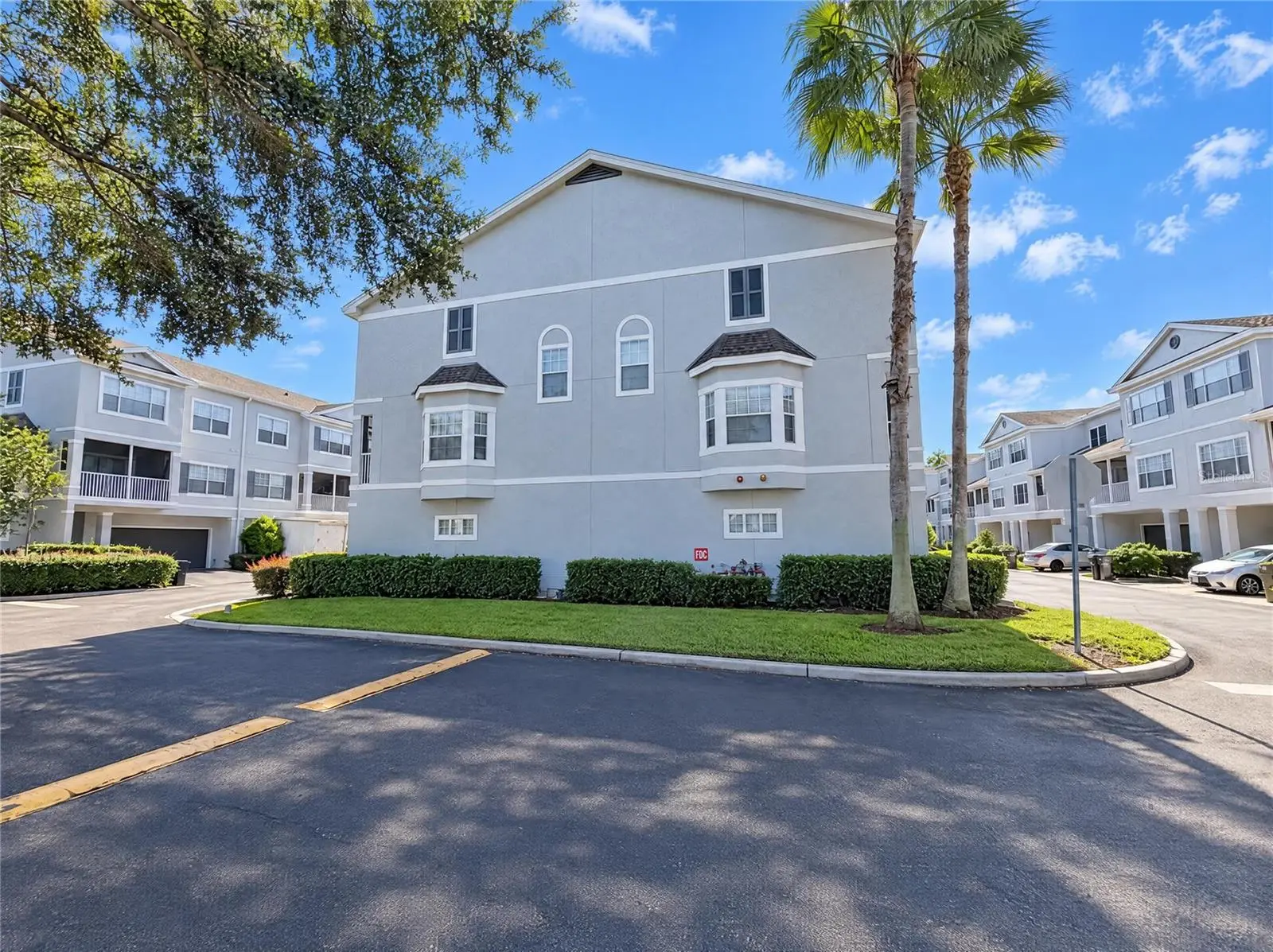 2334 Grand Central Parkway, FL