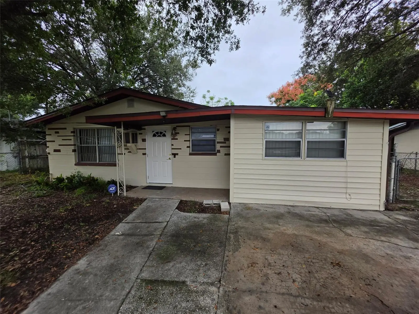 213 4th Jpv Street, FL