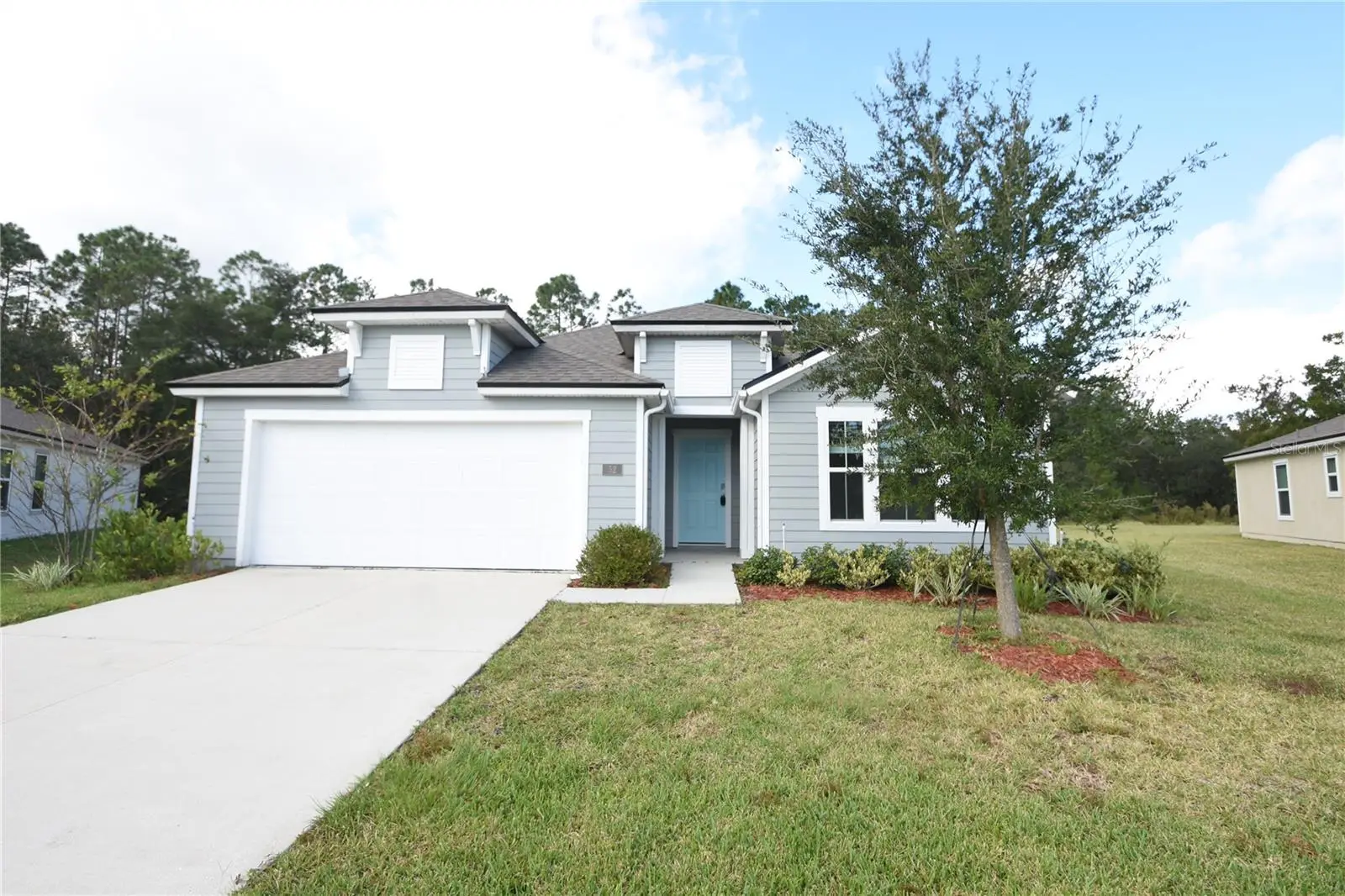 52 Oakleaf Way, FL