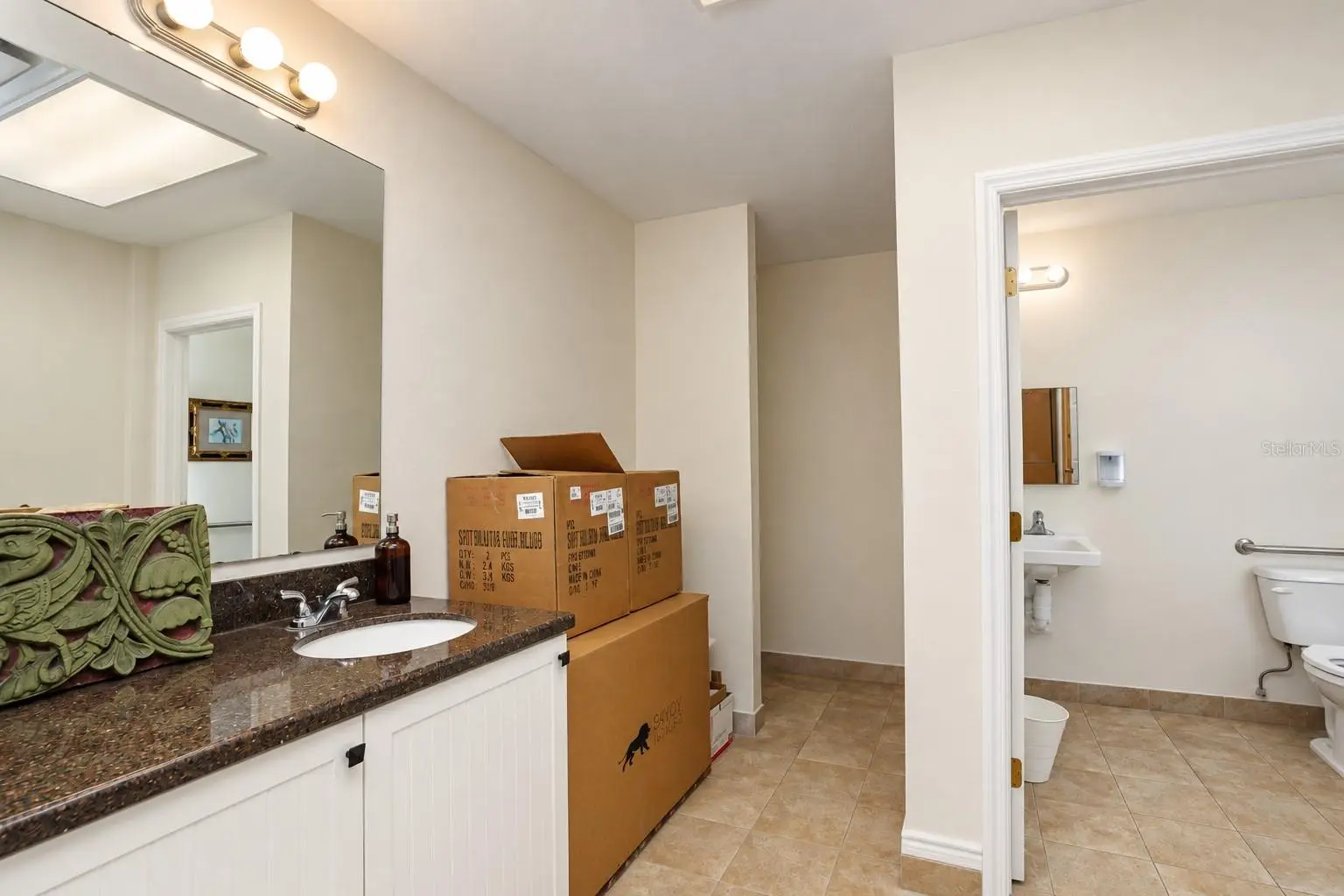 2250 Lee Road, FL