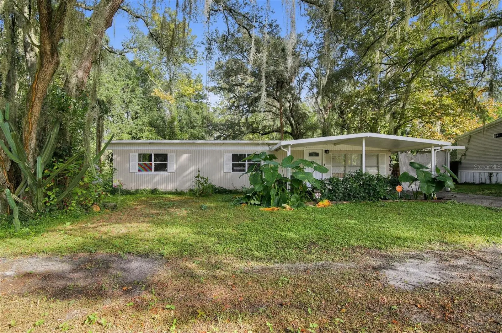 9785 Highway 42, FL