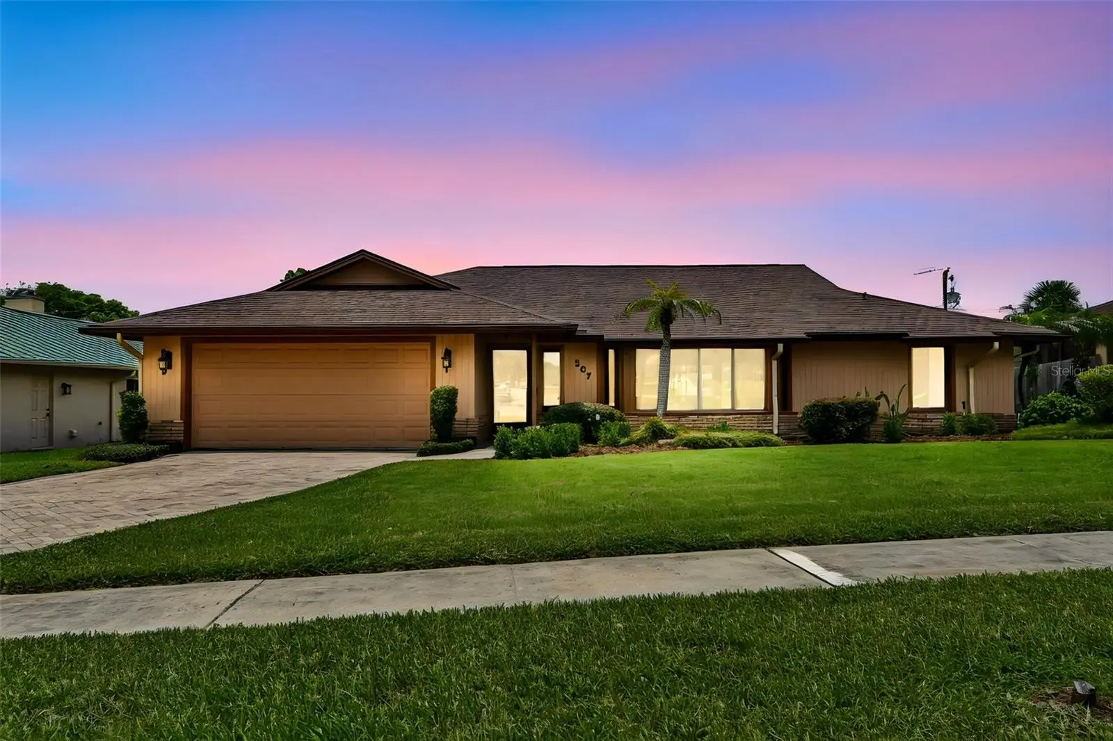 507 Fernwood Drive, FL