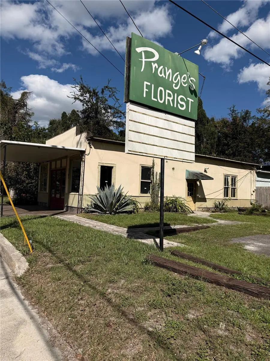 2505 6th Street, FL