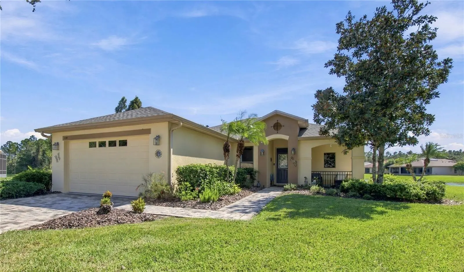 318 La Jolla Ln, FL