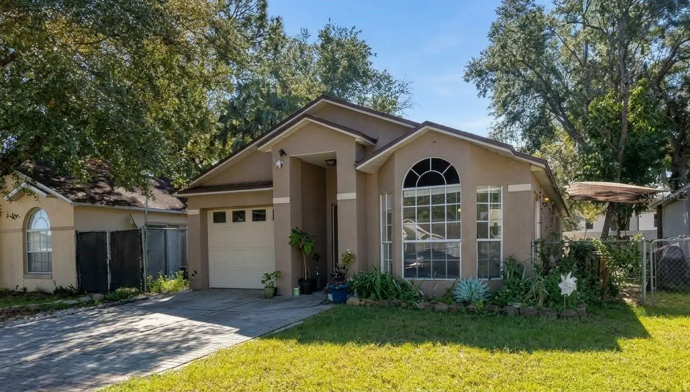 989 Hamlet Court, FL