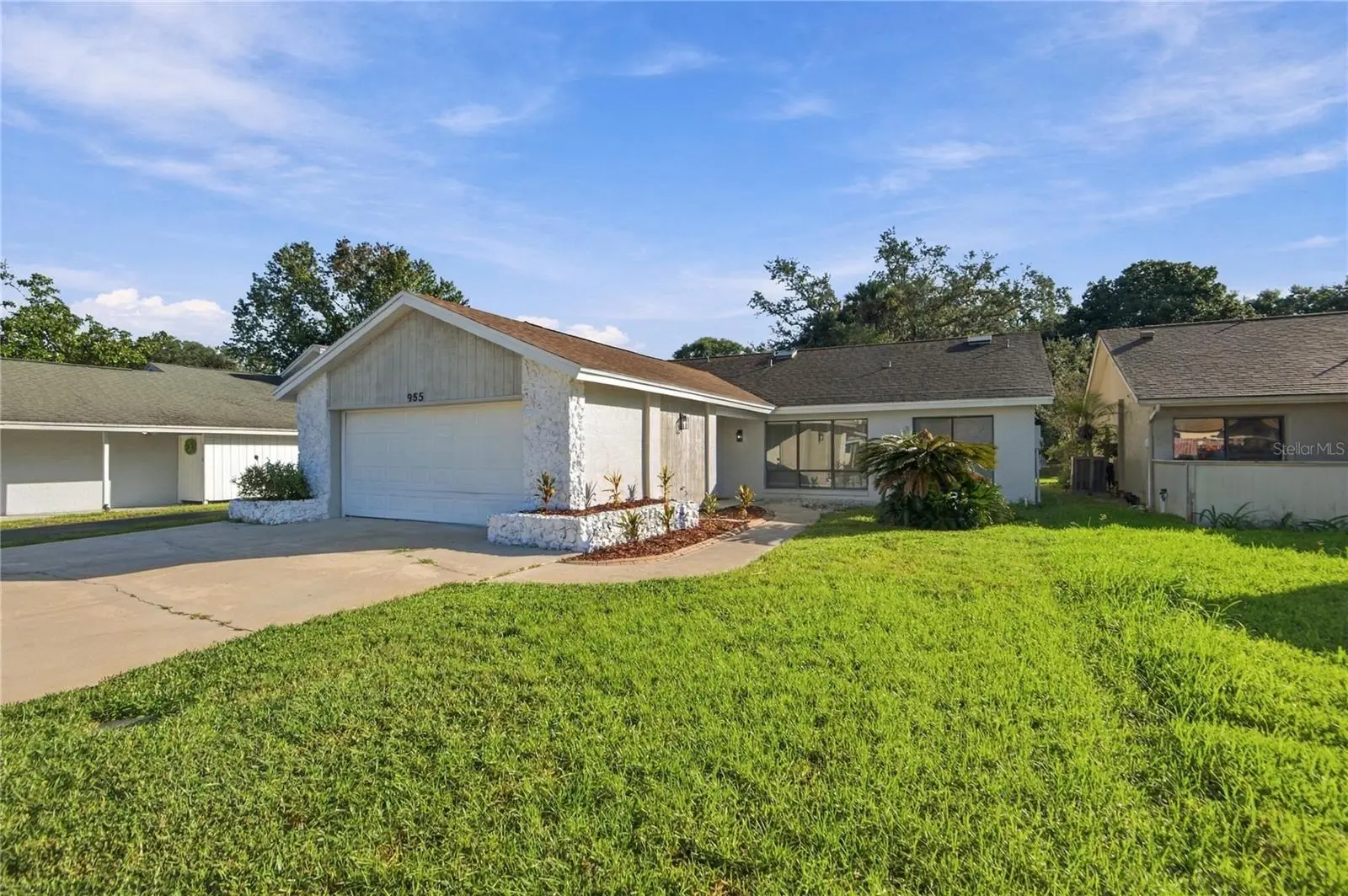 955 Wedgewood Drive, FL