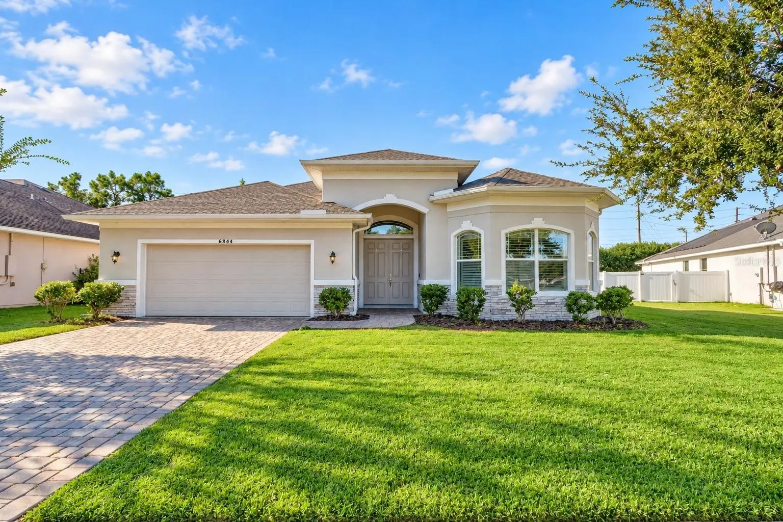6844 Vintage Lane, FL