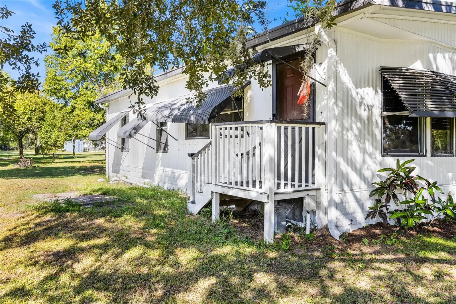 2700 8th Street, FL