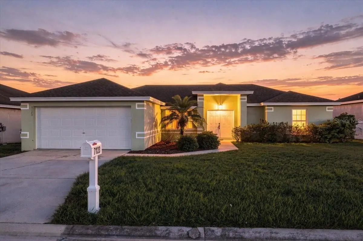 7123 Summit Drive, FL