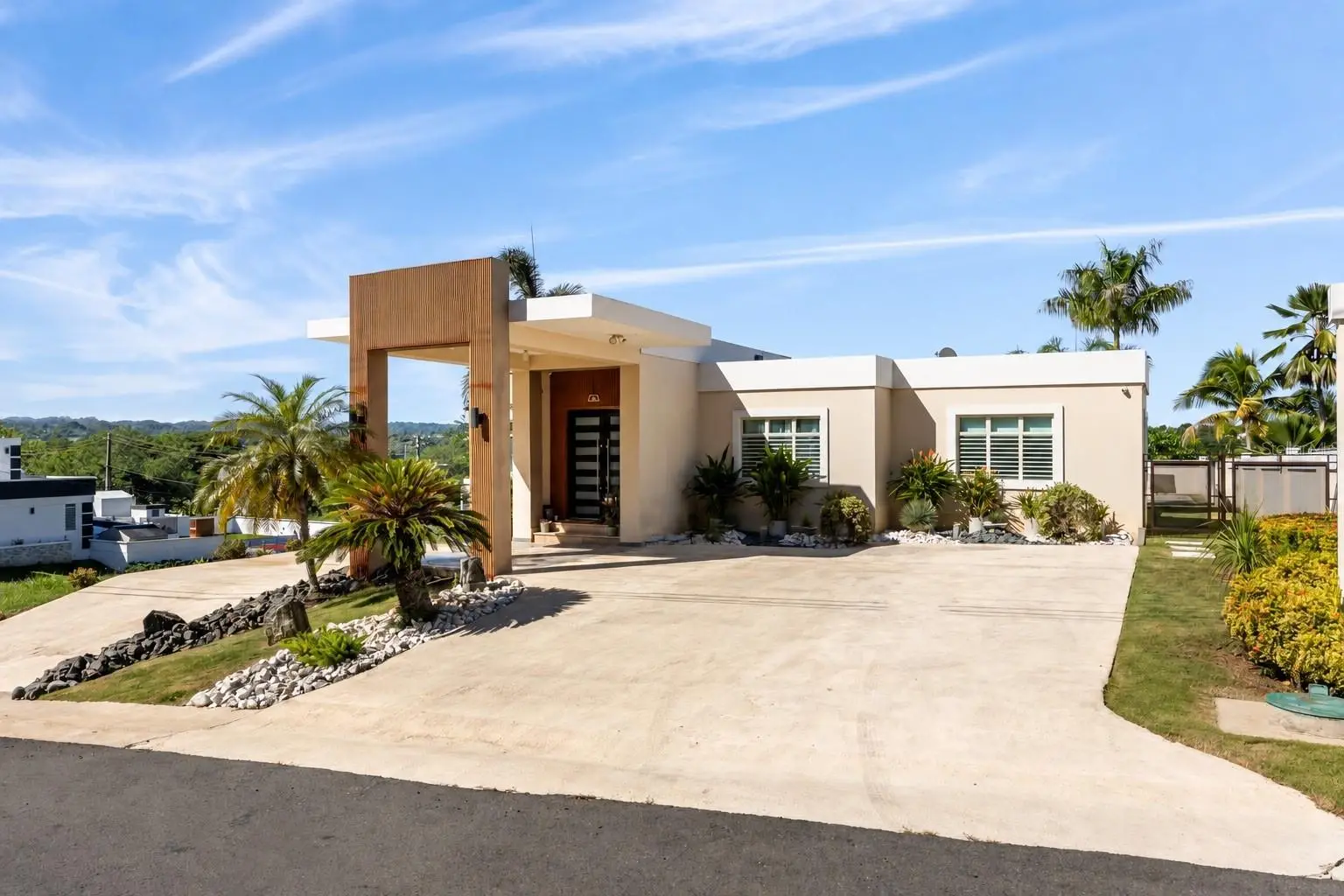 Carr 493 Royal View, Bo Corcovada, PR