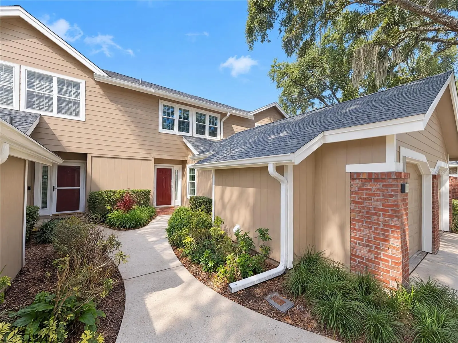 638 Maple Oak Circle, FL