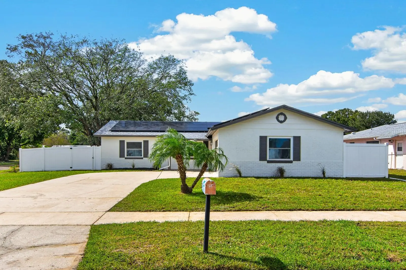 1002 Winchester Court, FL