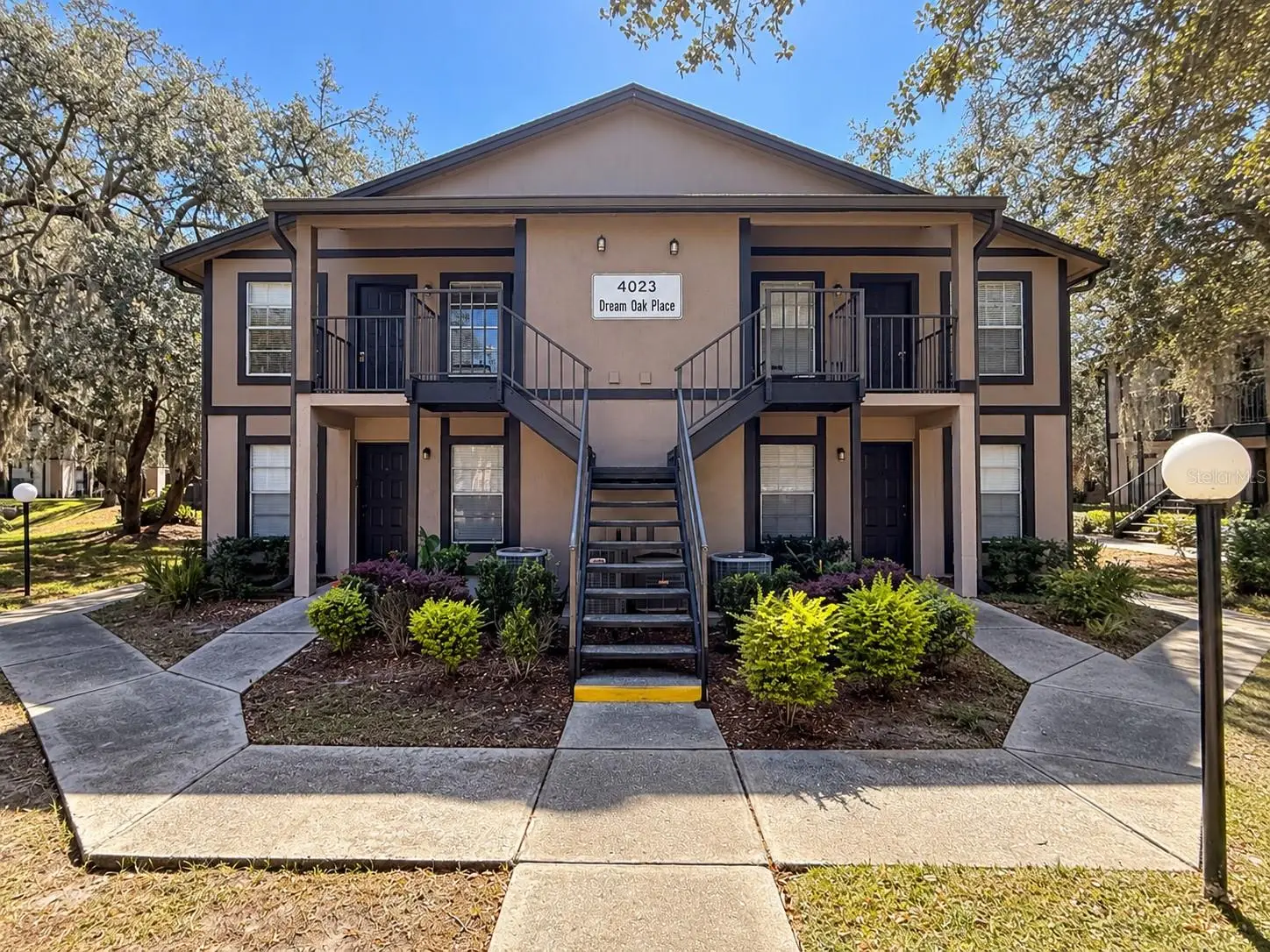 4023 Dream Oak Place, FL