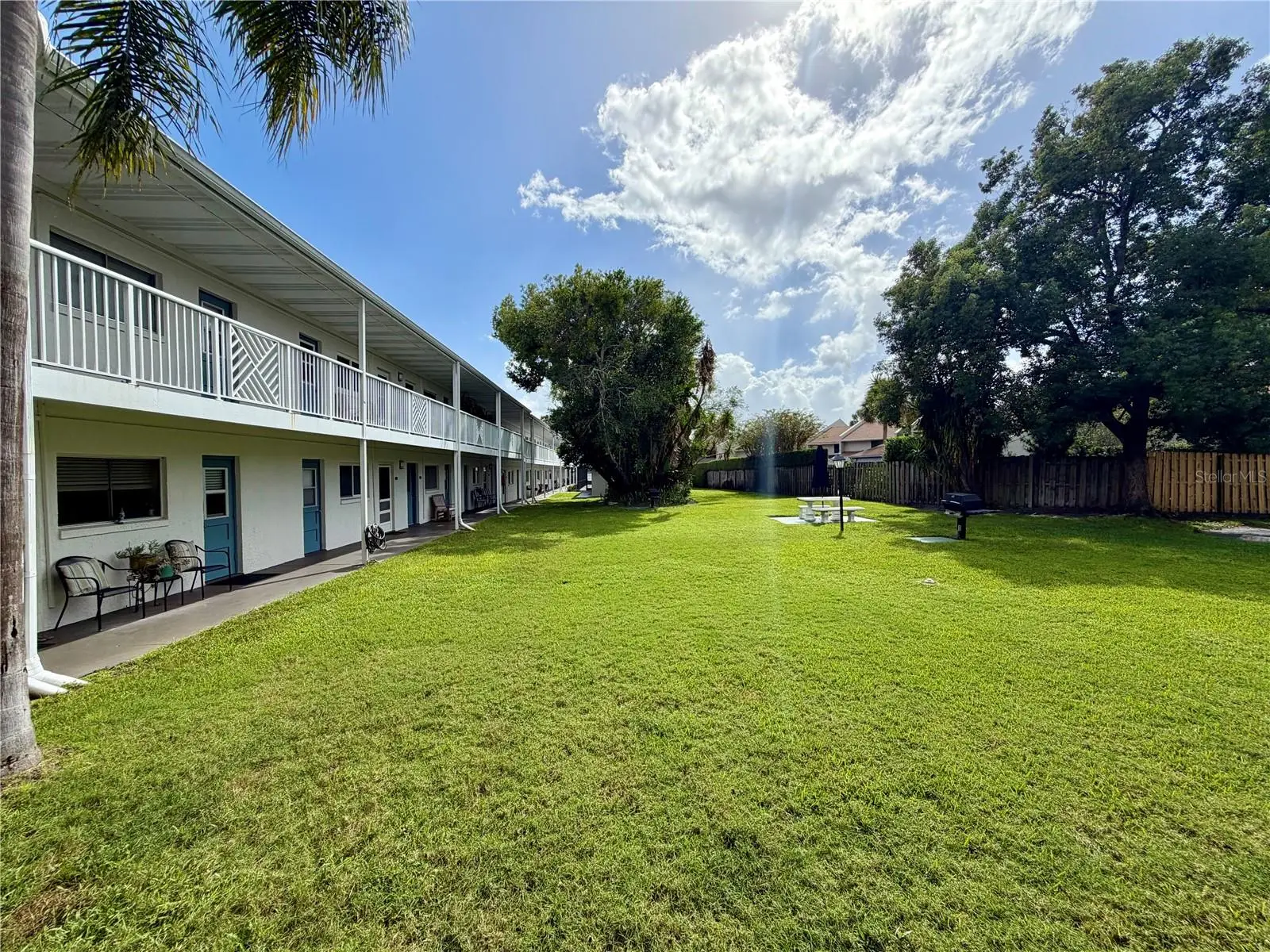 320 Lakeview Street, FL