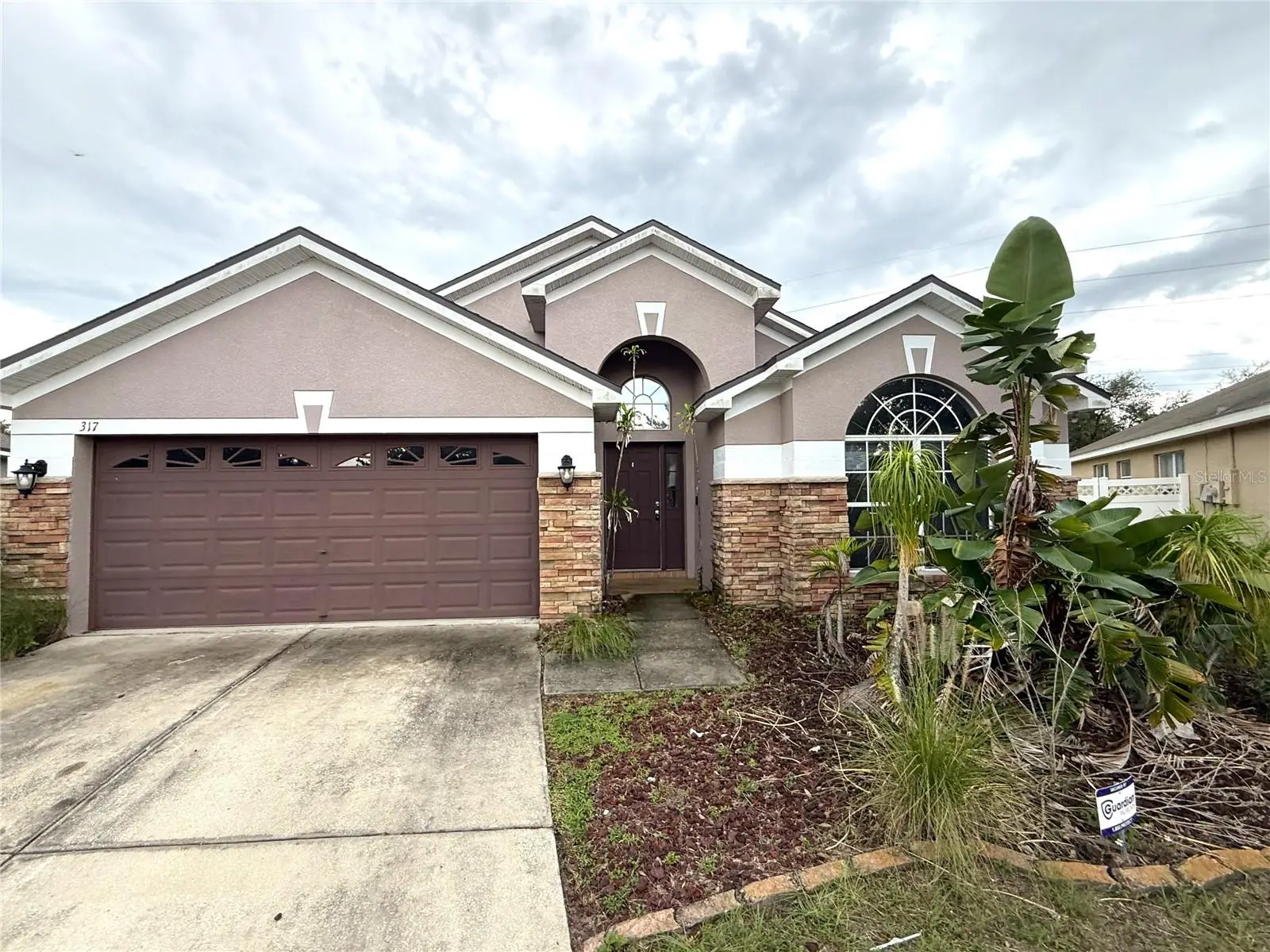 317 Delwood Breck Street, FL