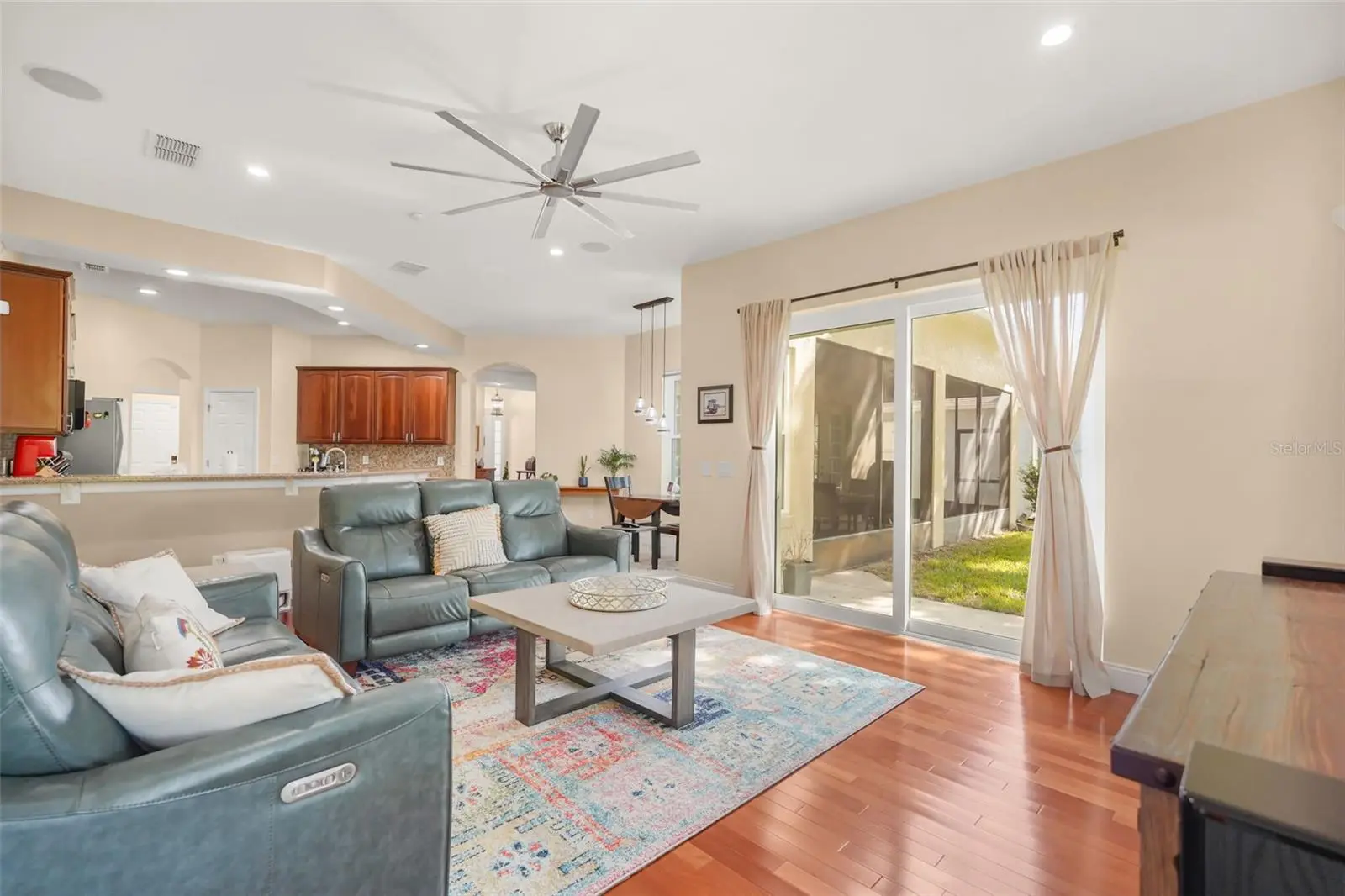 9836 Marsh Pointe Drive, FL