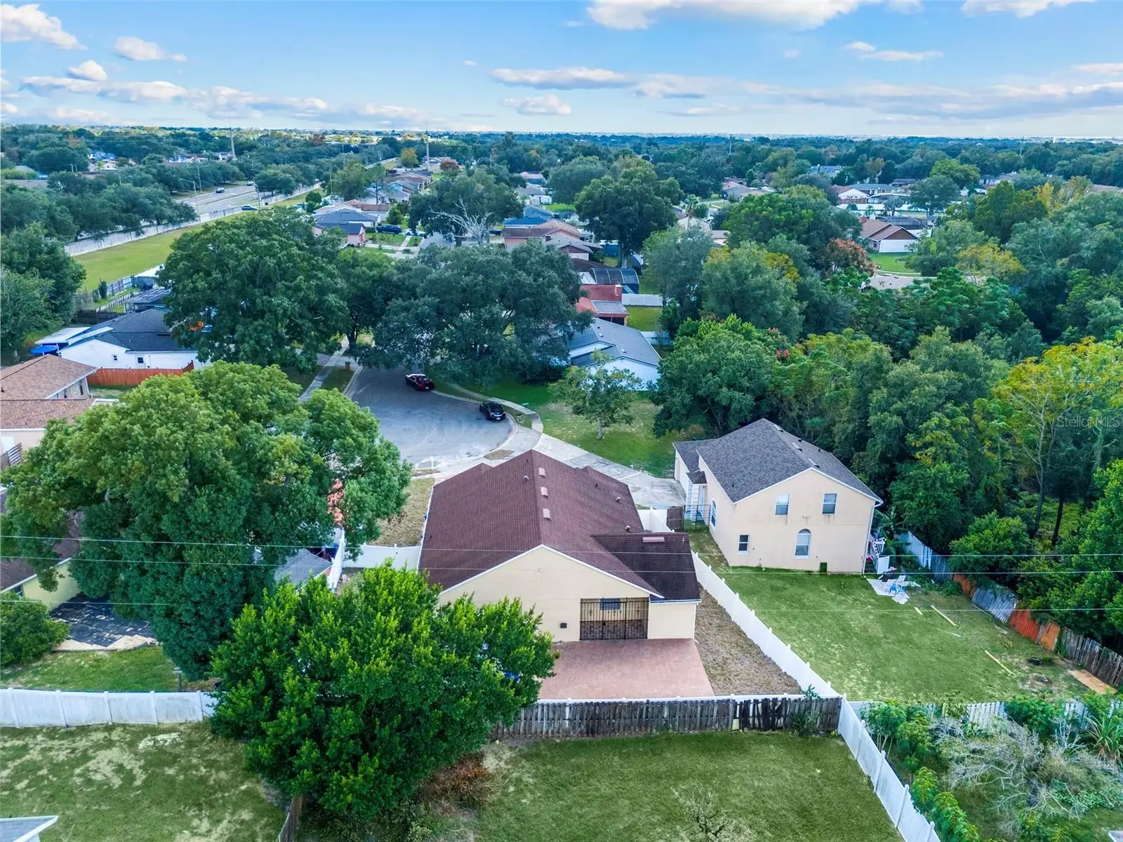 1650 Lamplighter Way, FL