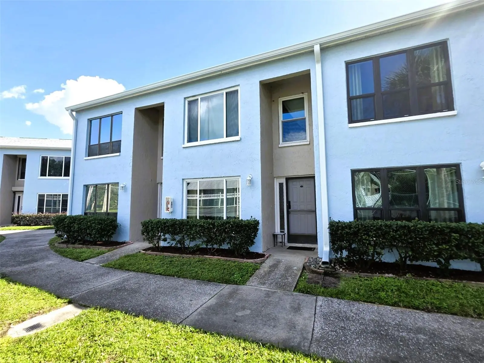 1735 Cupecoy Circle, FL