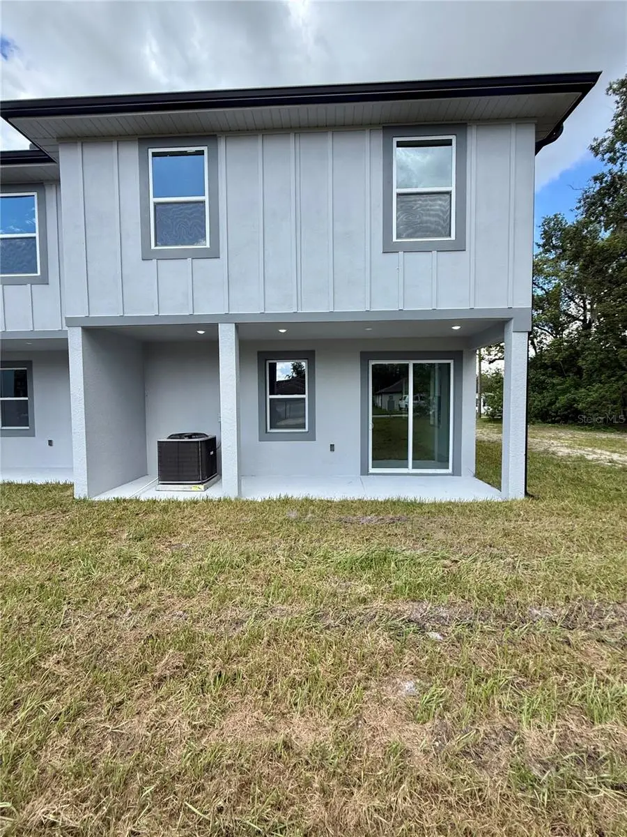 1098 June Street, FL