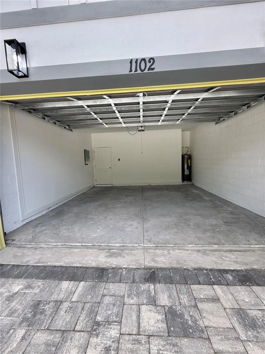 1102 June Street, FL