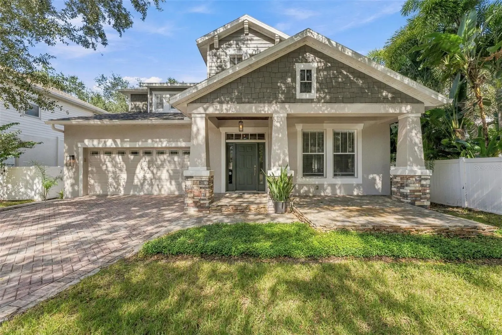 3215 Oak Green Way, FL