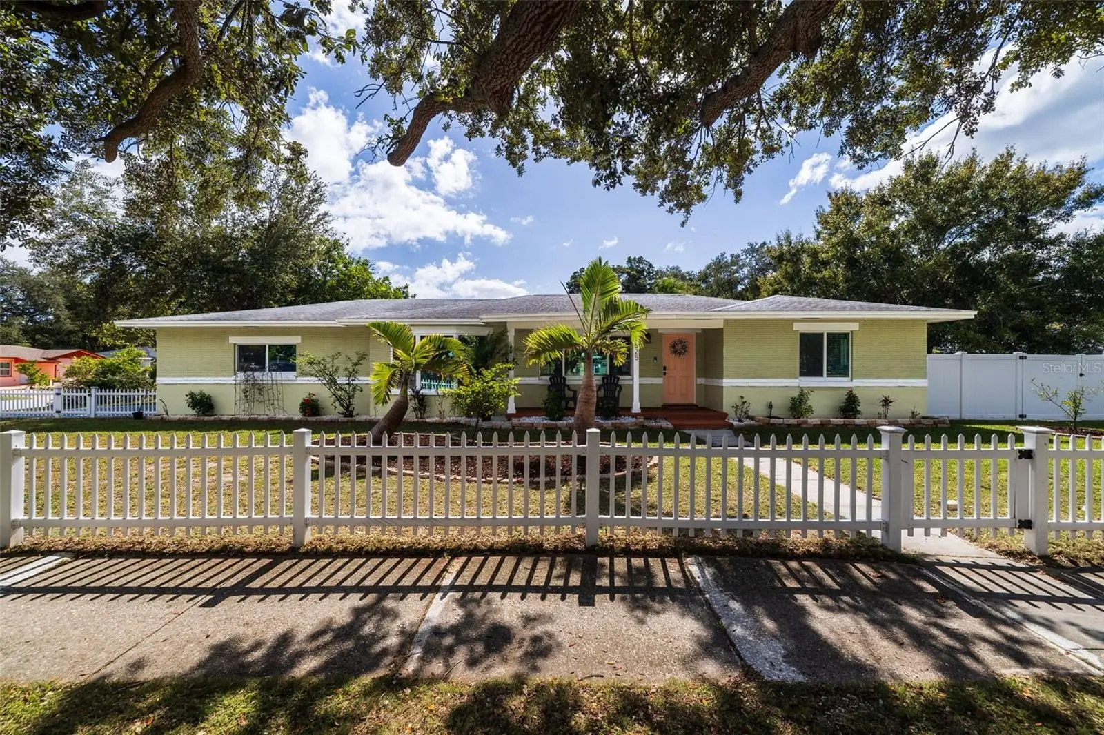 1825 Cleveland Street, FL