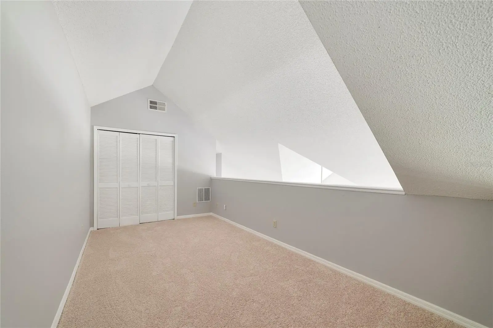 6070 Westgate Drive, FL