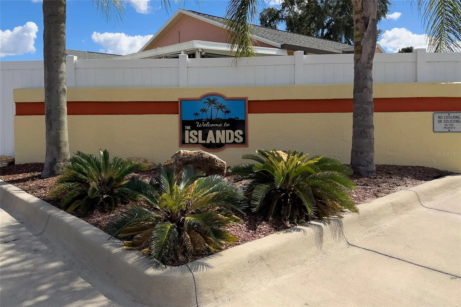 2062 Tropic Bay Court, FL