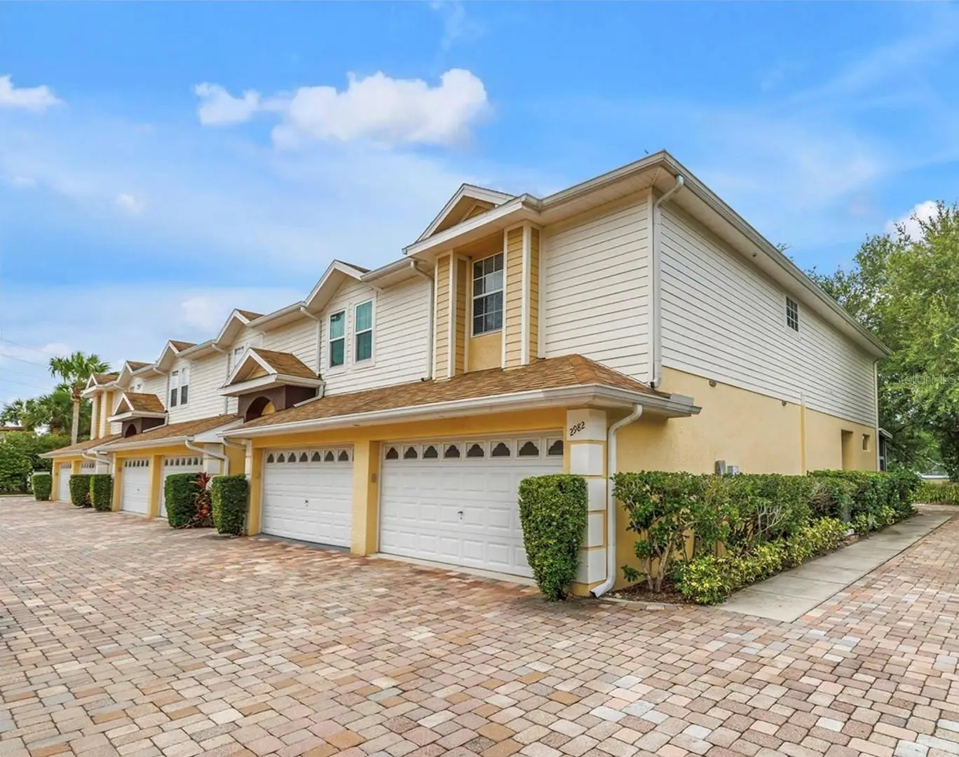 2974 Estancia Place, FL