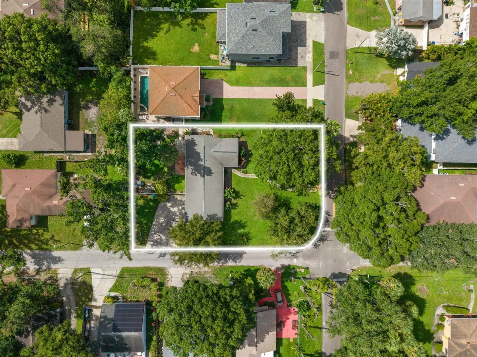 2725 Myrtle Avenue, FL