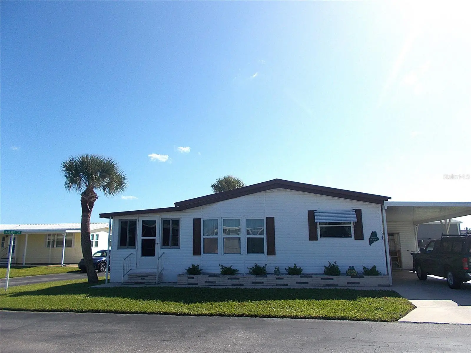 525 Sandpiper Drive, FL
