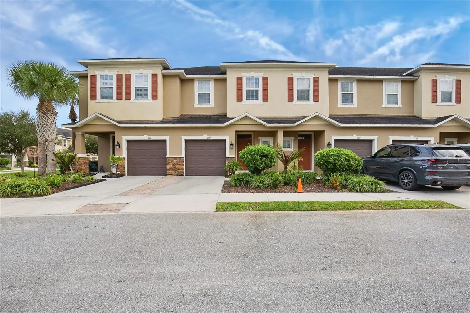 1609 Vineyard Lane, FL