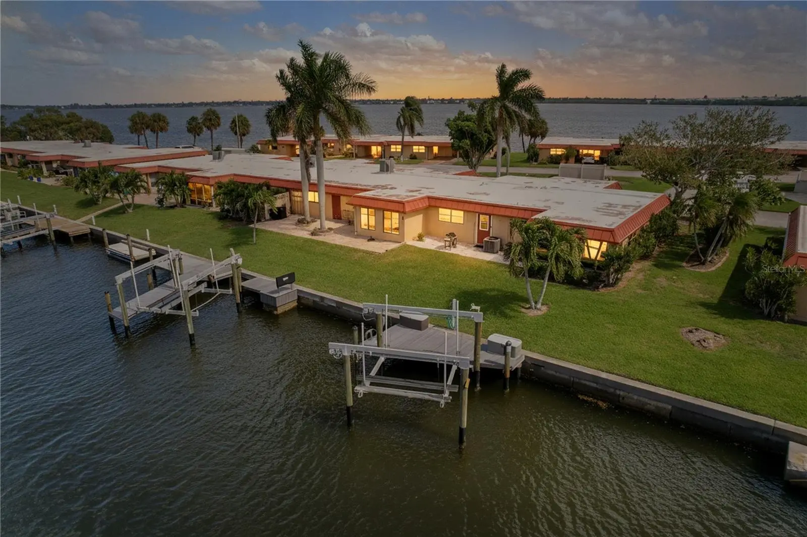 3852 Catalina Drive, FL