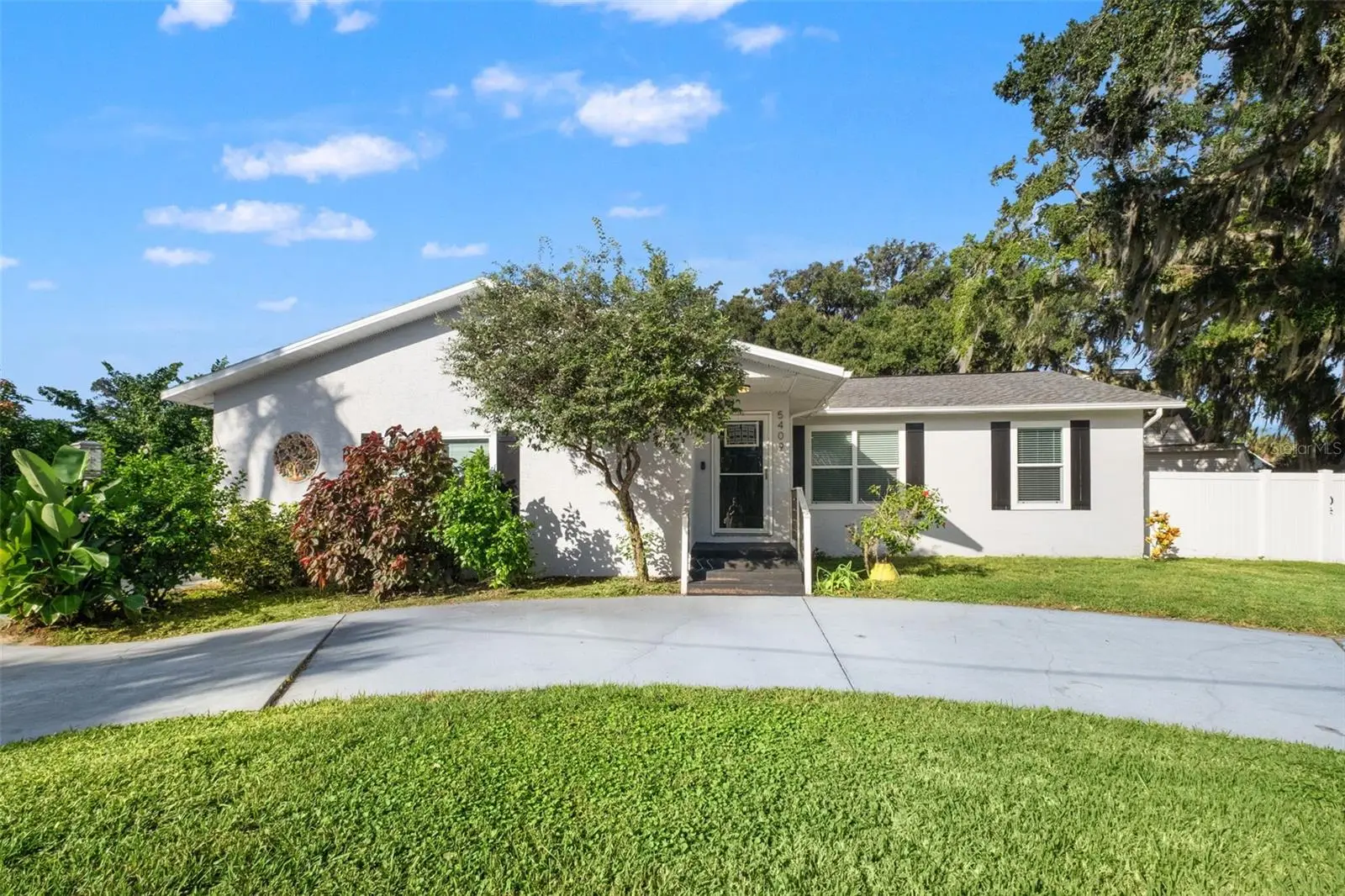 5409 Foley Square, FL