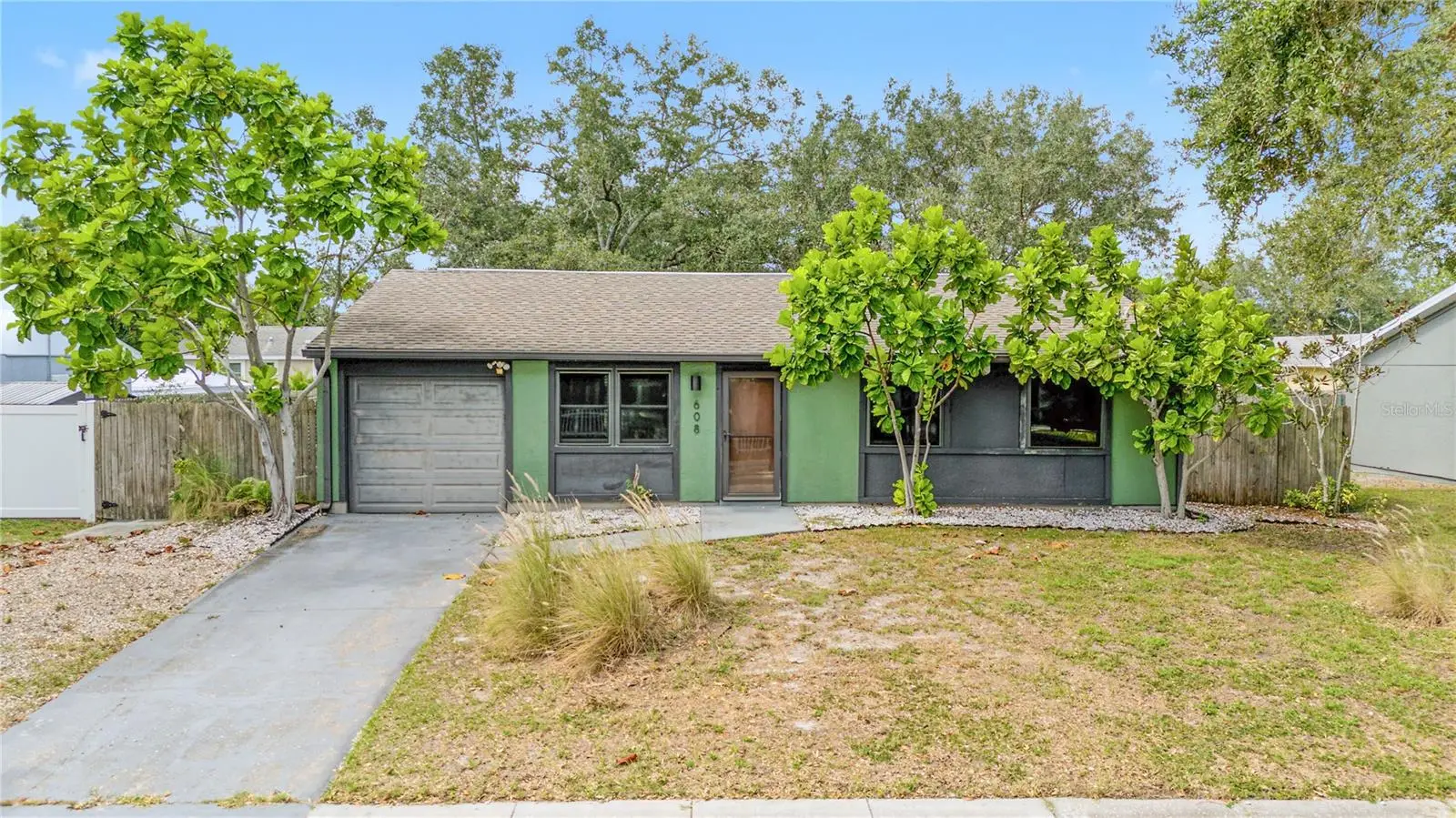 608 Timber Bay Circle, FL