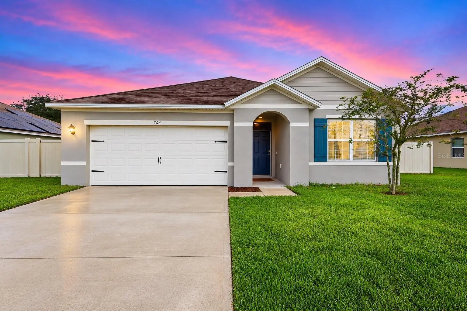 704 Red Hawk Lane, FL