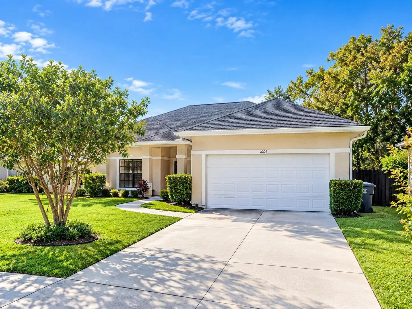 1009 Corkwood Drive, FL