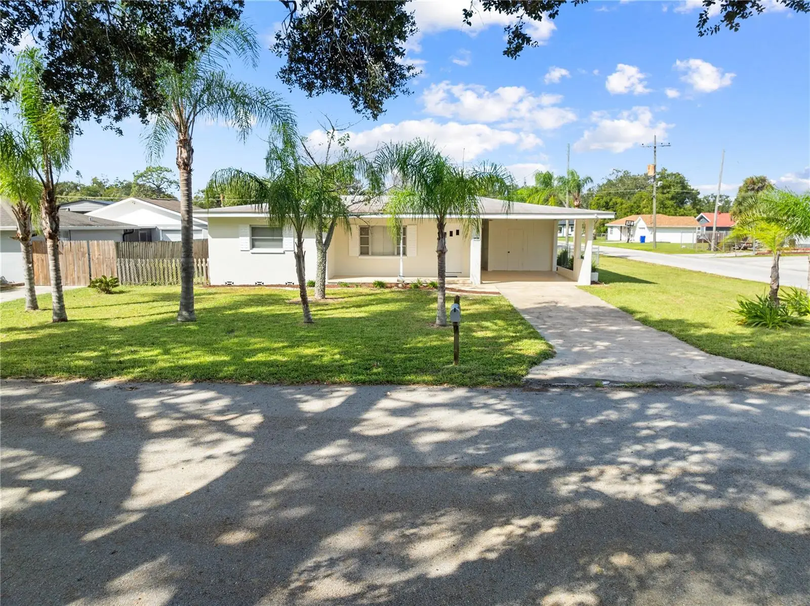 1400 Carolina Ave, FL