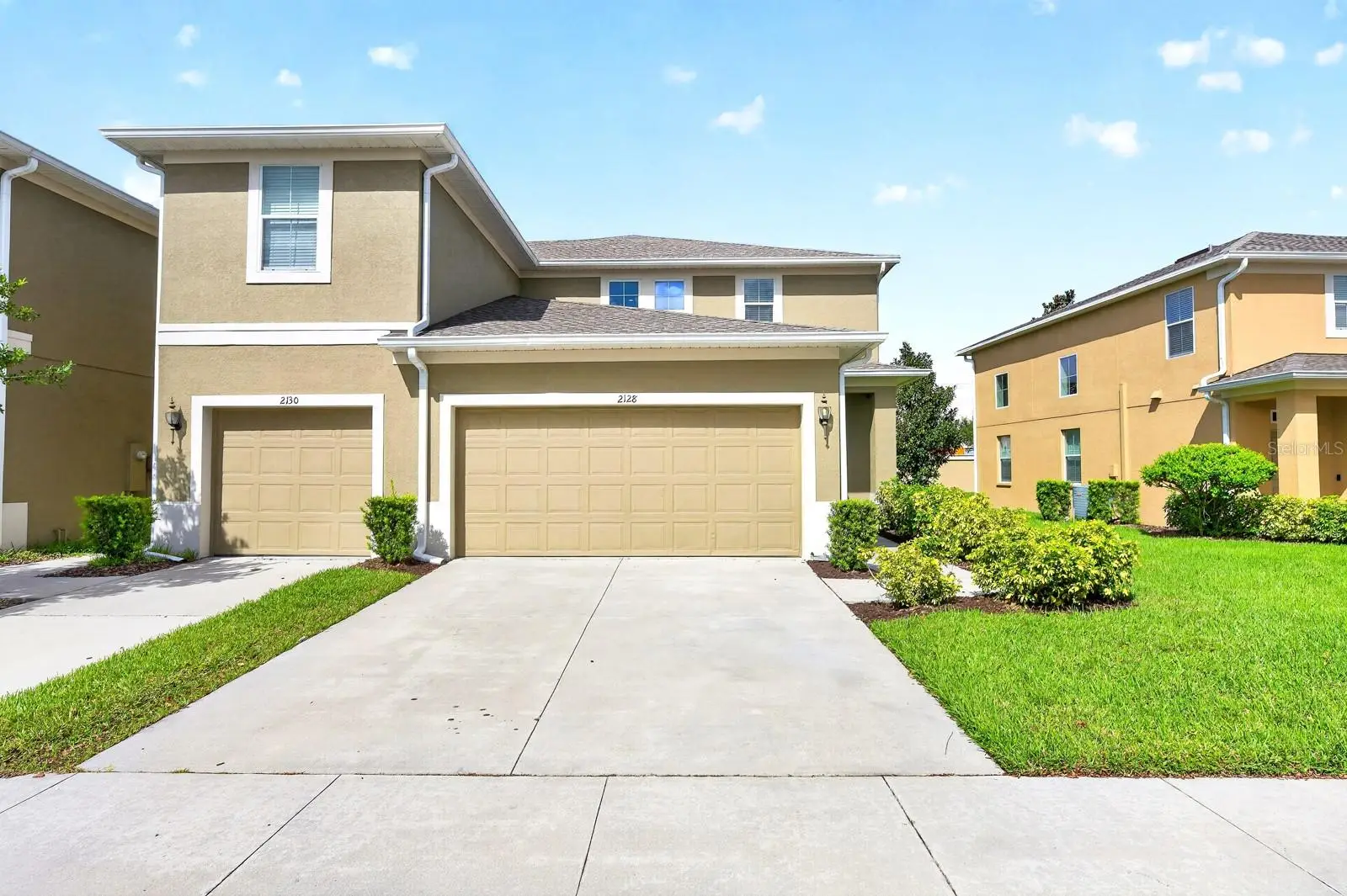 2128 Lennox Dale Lane, FL