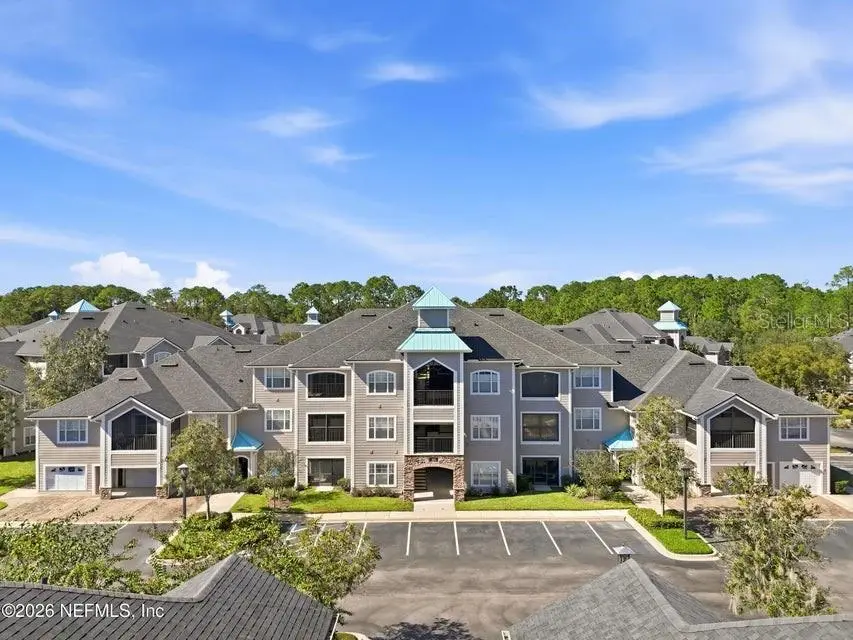 120 Legendary Drive, FL